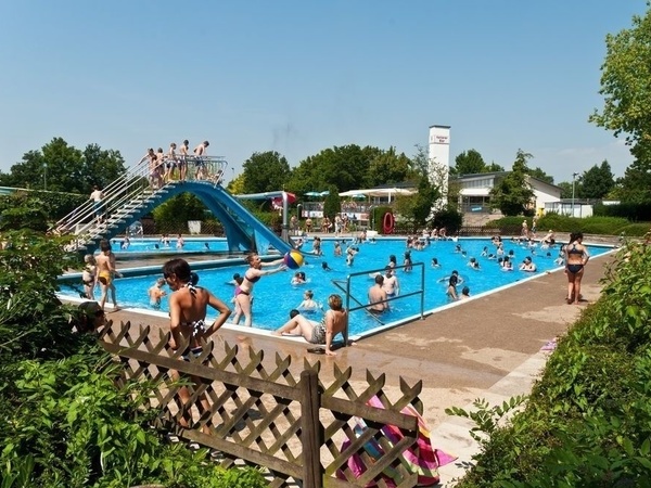 Mit freundlicher Genehmigung der B�der Pforzheim