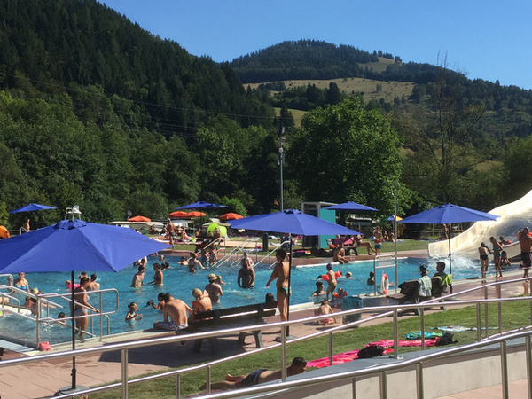  Bildnachweis: Schwimmbad Sch�nau