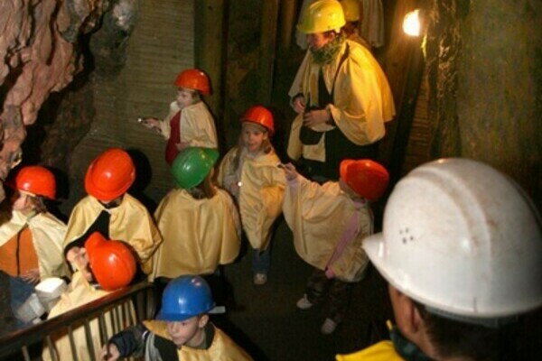  Bildnachweis: Mit freundlicher Genehmigung des Bergwerk Frischgl�ck in Neuenb�rg