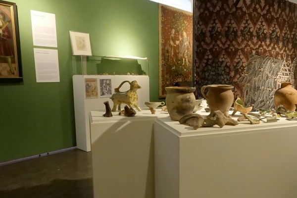 Blick in die aktuelle Sonderausstellung Burg R�tteln.  Bildnachweis: � Dreil�ndermuseum 