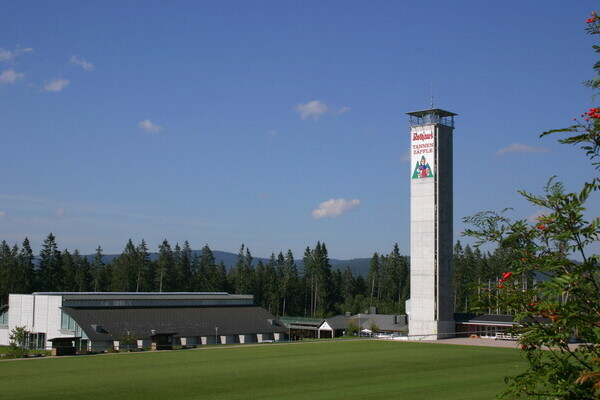 Rothaus-Z�pfle-Turm in H�chenschwand Bildnachweis: � Tourist-Information H�chenschwand, Fotograf Klaus Hansen